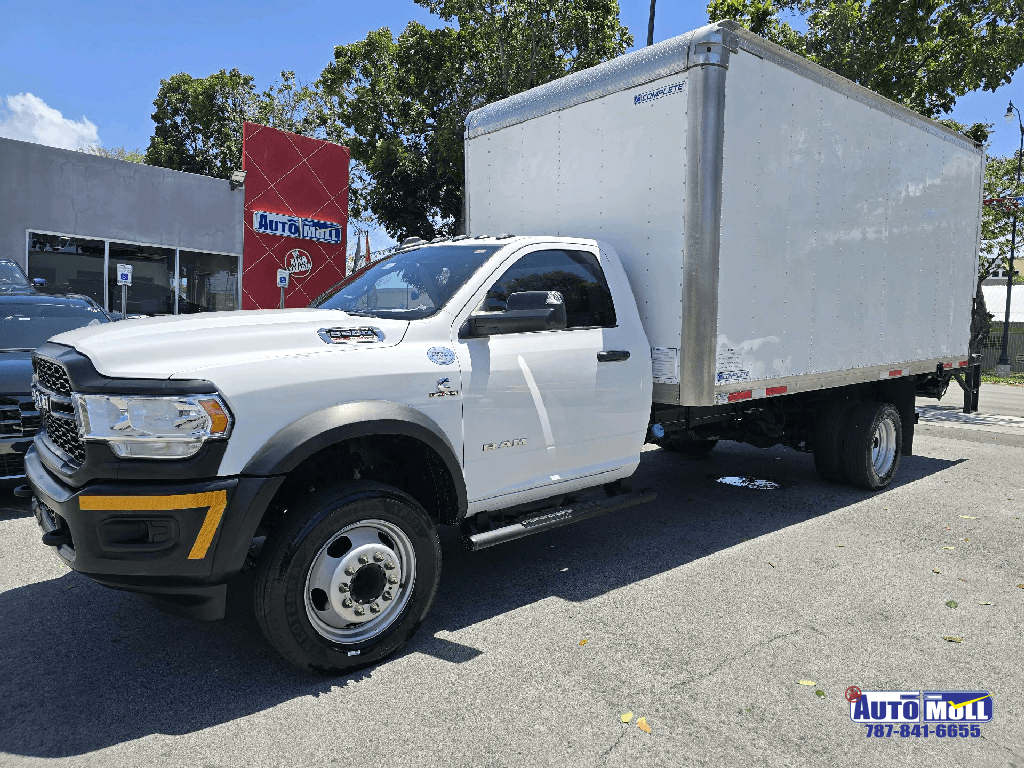 Dealer de autos usados - Auto Moll PR