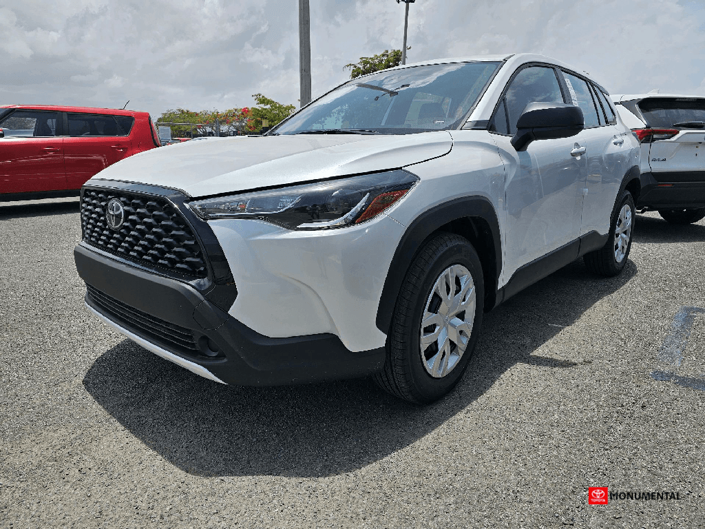 2024 Toyota Corolla Cross L's photo