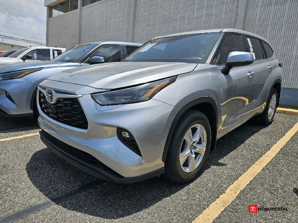 2024 Toyota Highlander's photo