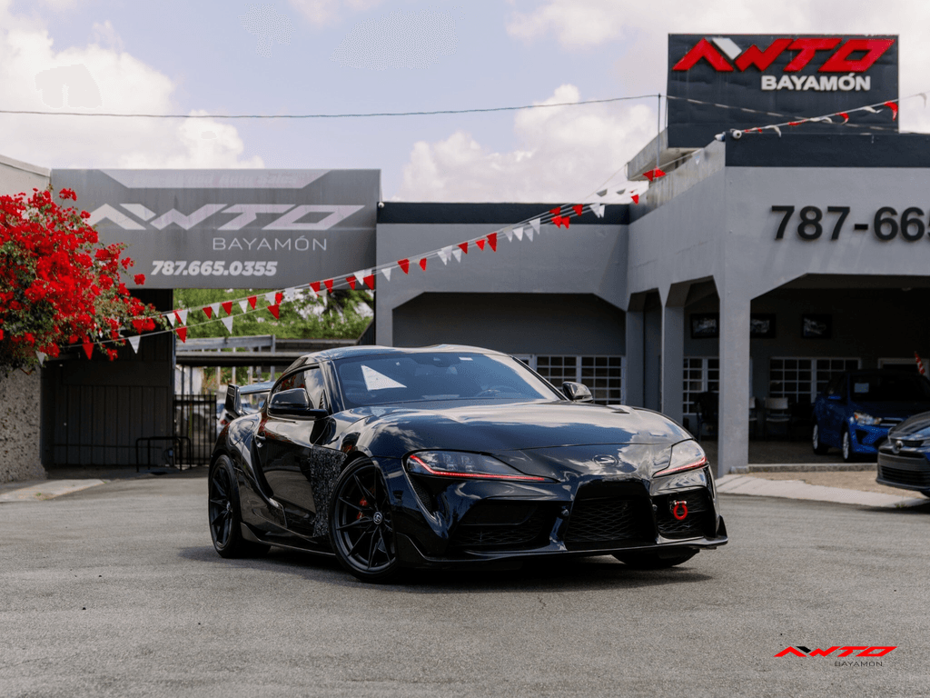 2023 Toyota Supra Premium's photo