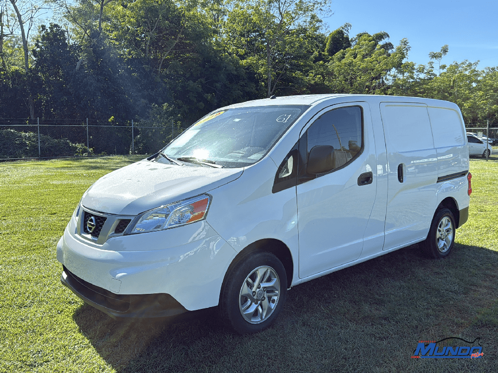 2019 Nissan NV200's photo