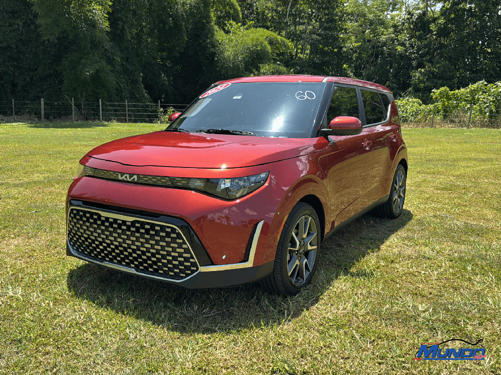 2024 Kia Soul EX's photo