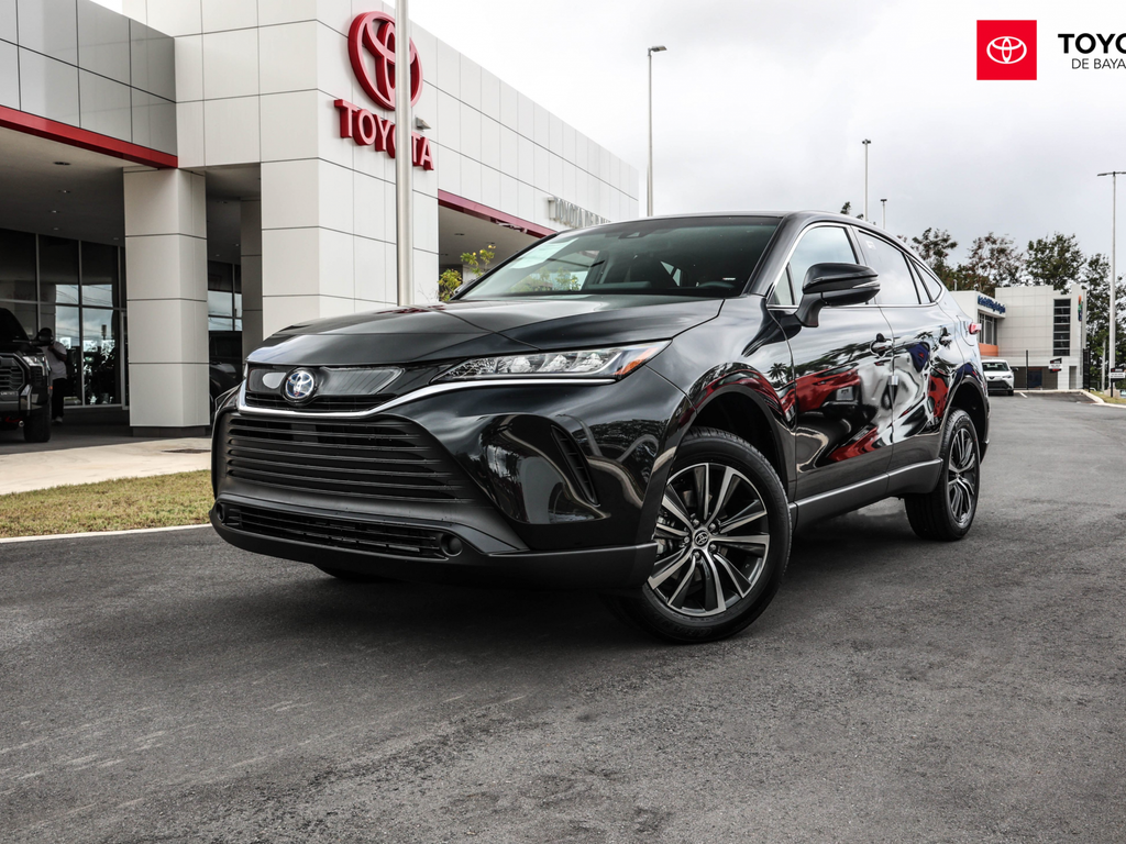 2024 Toyota Venza's photo