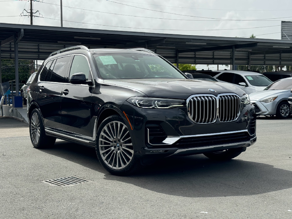 2020 BMW X7 40i's photo