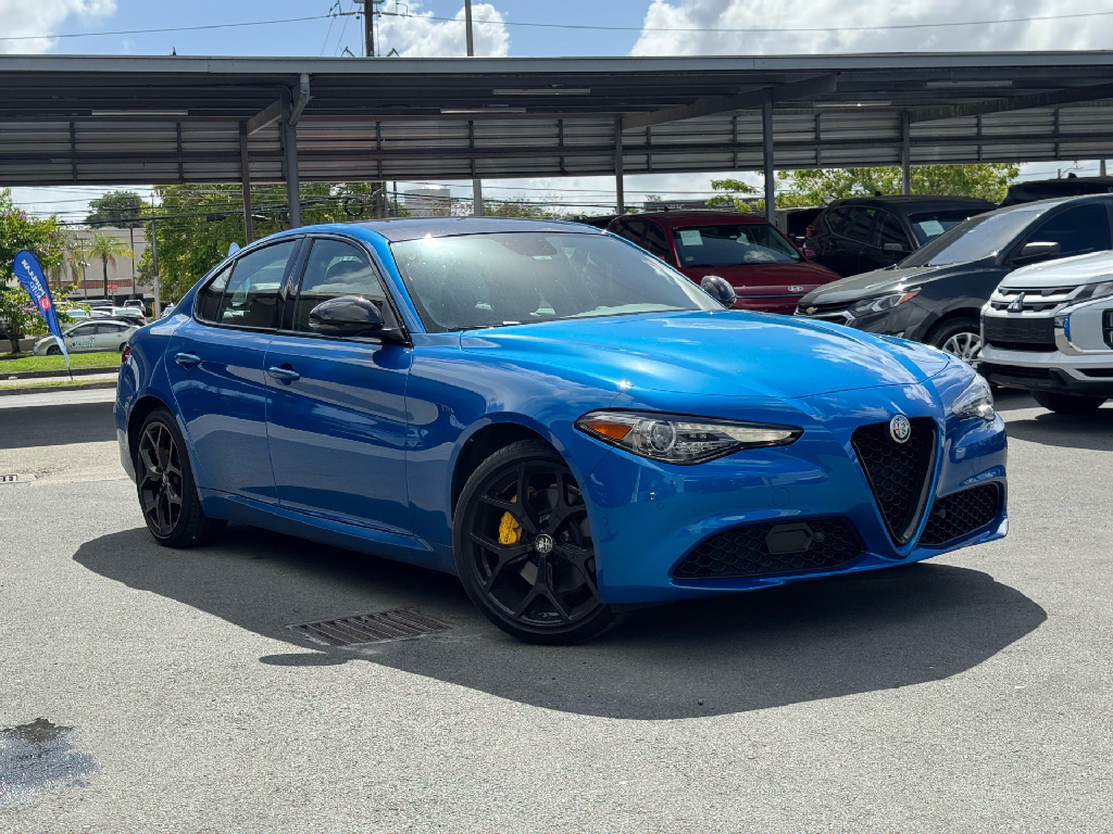 2019 Alfa Romeo Giulia Ti's photo